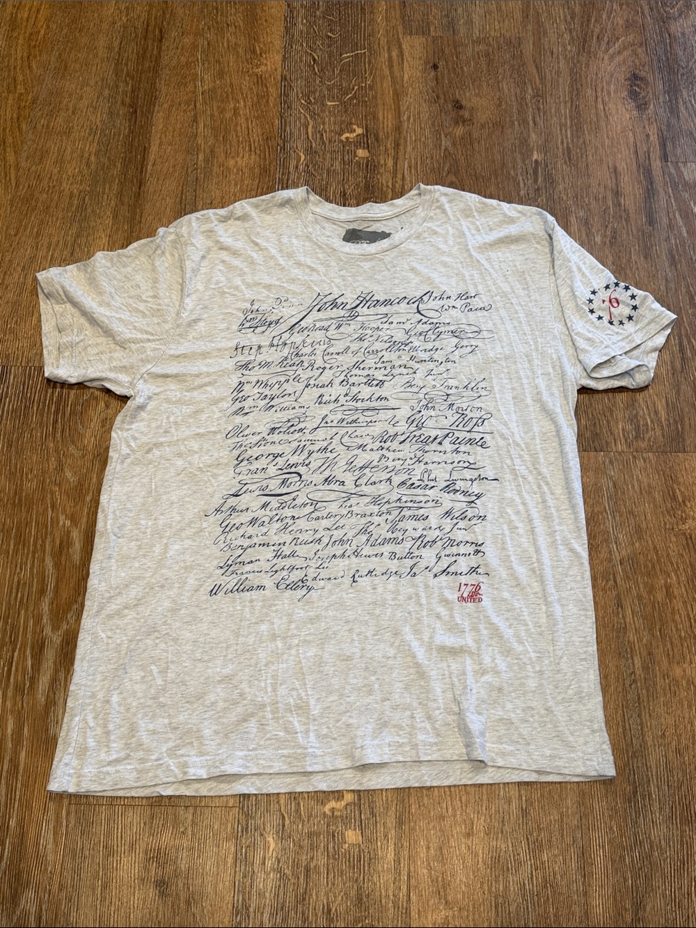 Men's Light Gray Script Graphic Short Sleeve Tee